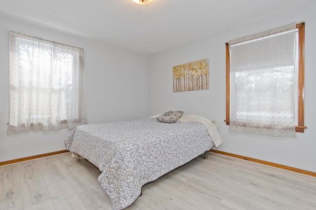 147 Bowles Park, Springfield, MA 01104