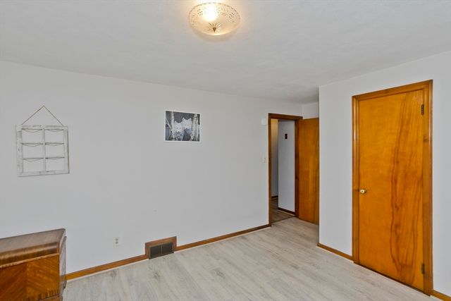 147 Bowles Park, Springfield, MA 01104