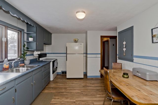 147 Bowles Park, Springfield, MA 01104