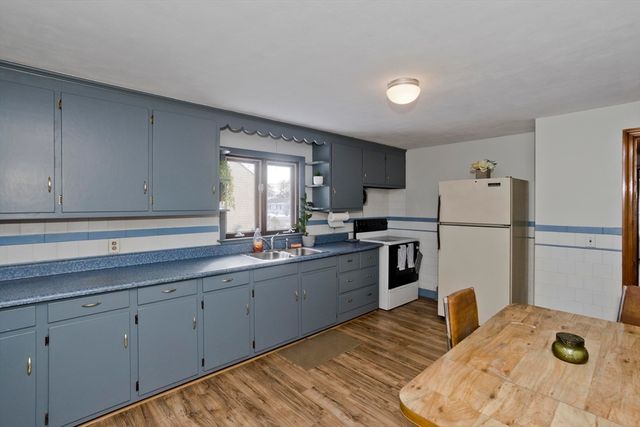 147 Bowles Park, Springfield, MA 01104