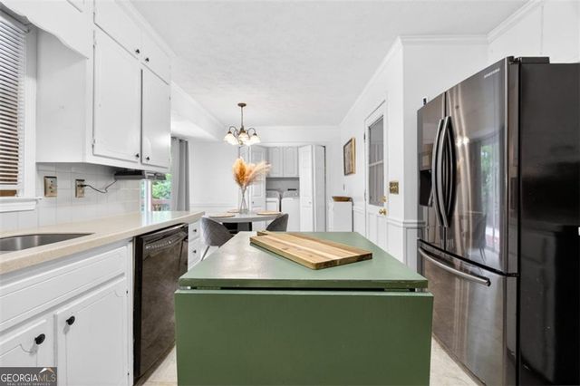 5623 Crestwood Drive, Stone Mountain, GA 30087