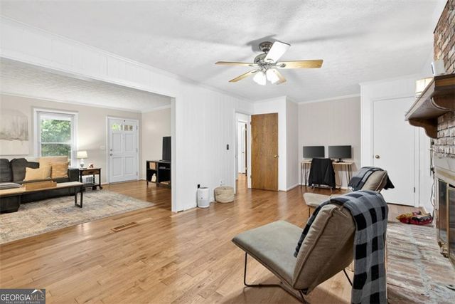 5623 Crestwood Drive, Stone Mountain, GA 30087