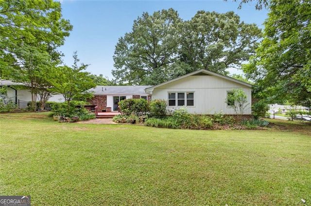 5623 Crestwood Drive, Stone Mountain, GA 30087