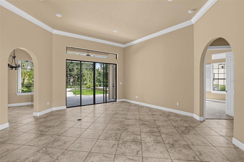 Image 9 of property listing at 11021 HAWKSHEAD COURT, Windermere, FL 34786