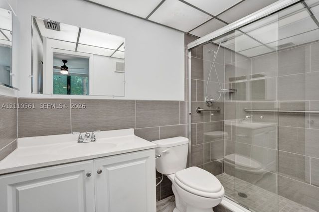 7950 W Mcnab Rd 222, Tamarac, FL 33321