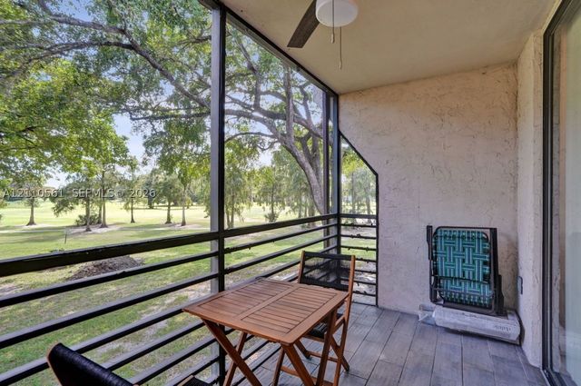 7950 W Mcnab Rd 222, Tamarac, FL 33321