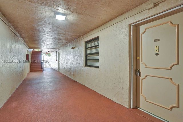 7950 W Mcnab Rd 222, Tamarac, FL 33321