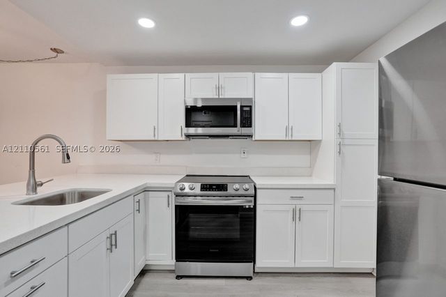 7950 W Mcnab Rd 222, Tamarac, FL 33321