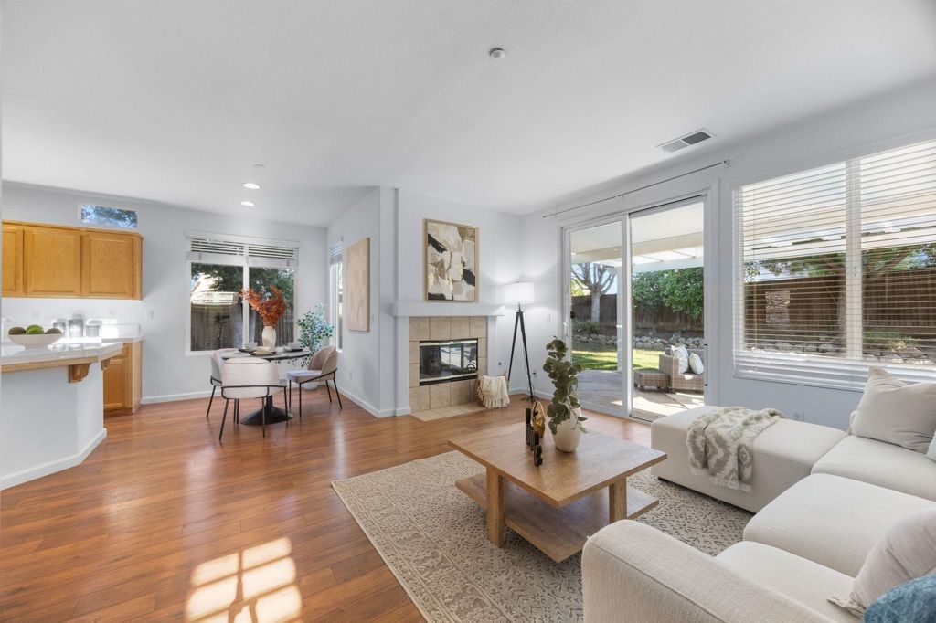 Image 12 of property listing at 2400 Positano Ave, Brentwood, CA 94513