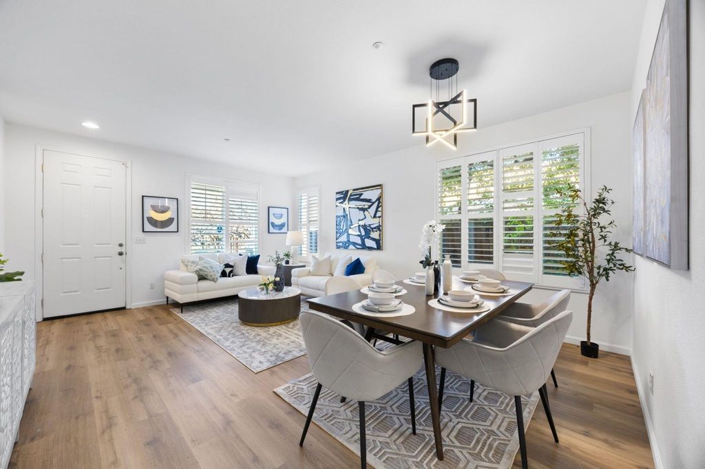 Image 5 of property listing at 2400 Positano Ave, Brentwood, CA 94513