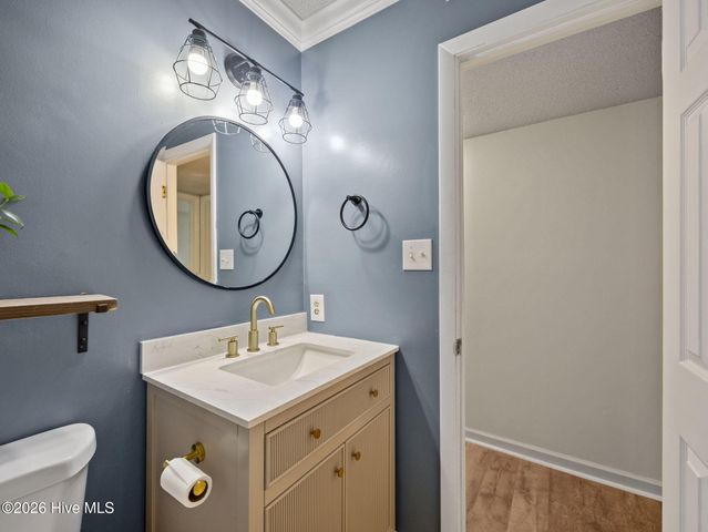 625 Shadowridge Road, Jacksonville, NC 28546