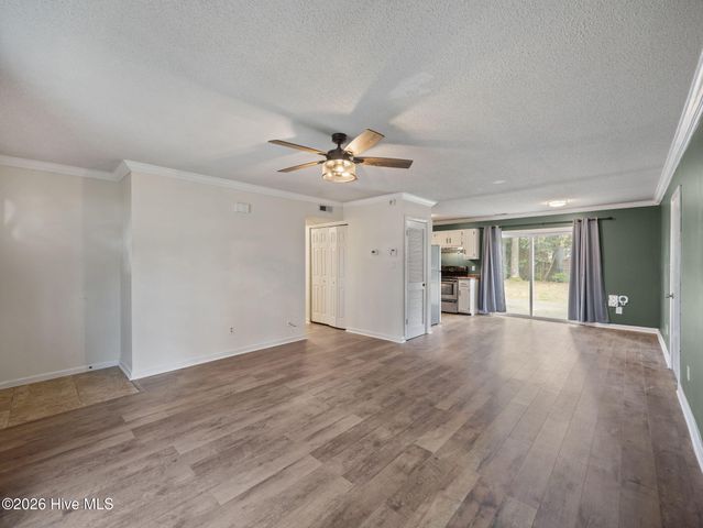 625 Shadowridge Road, Jacksonville, NC 28546