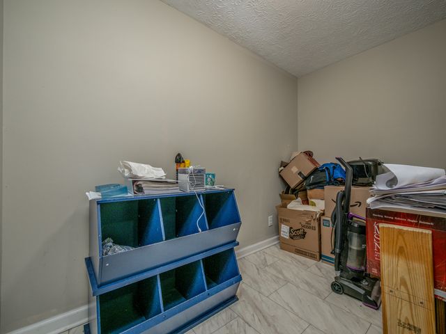 7635 E US 60, Morehead, KY 40351