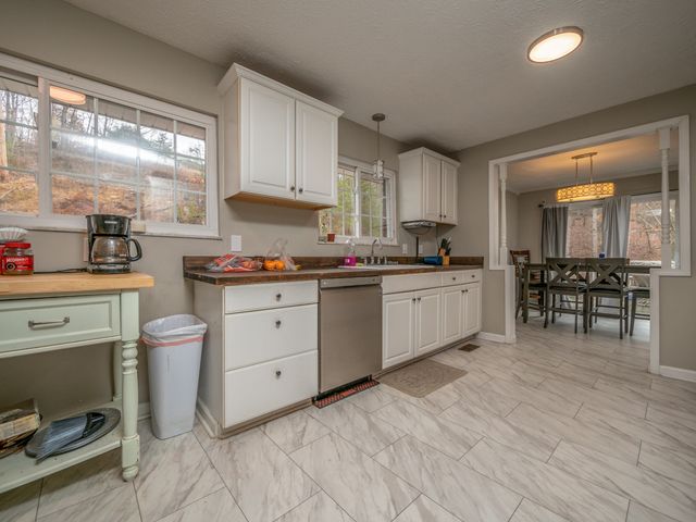 7635 E US 60, Morehead, KY 40351