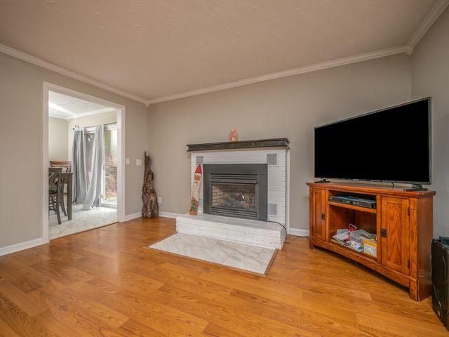 7635 E US 60, Morehead, KY 40351