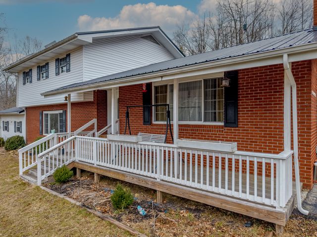 7635 E US 60, Morehead, KY 40351