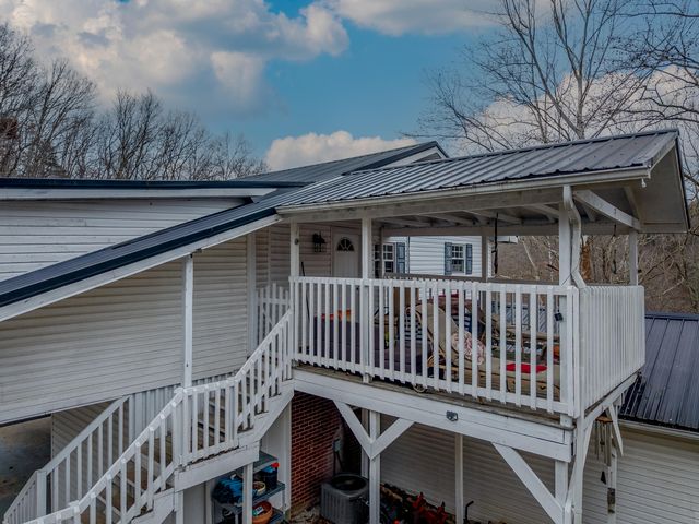 7635 E US 60, Morehead, KY 40351