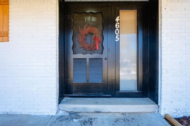 4605 N Cedar, North Little Rock, AR 72116