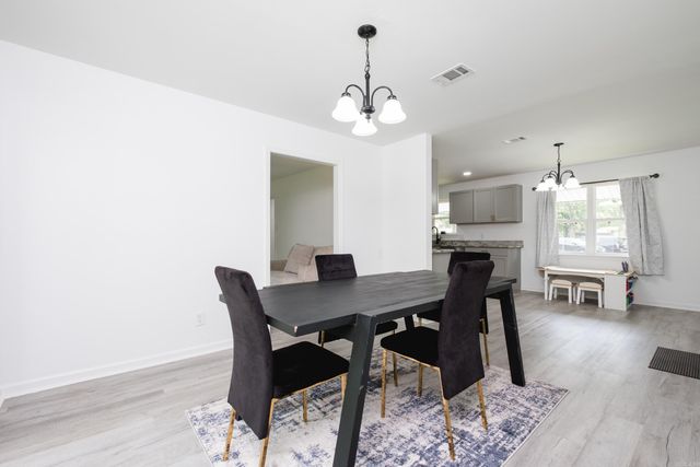 4605 N Cedar, North Little Rock, AR 72116