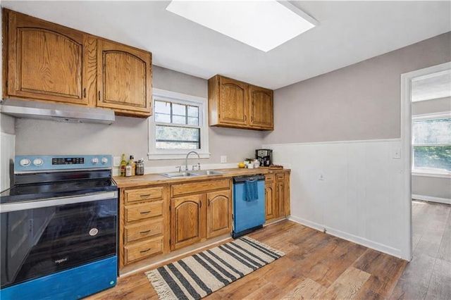 4000 Crescent Avenue, Kansas City, MO 64133