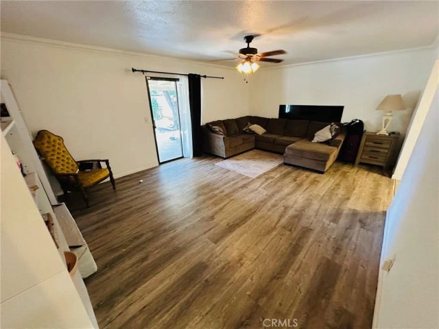 4531 W Malibu Avenue, Fresno, CA 93722