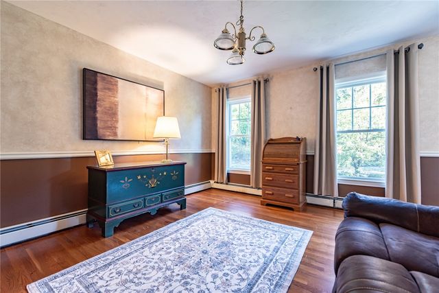 20 Dexter Rock Road, Lincoln, RI 02865