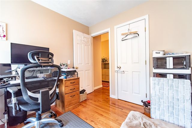 20 Dexter Rock Road, Lincoln, RI 02865