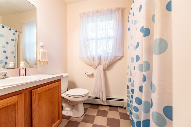 20 Dexter Rock Road, Lincoln, RI 02865