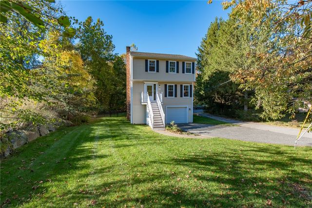 20 Dexter Rock Road, Lincoln, RI 02865