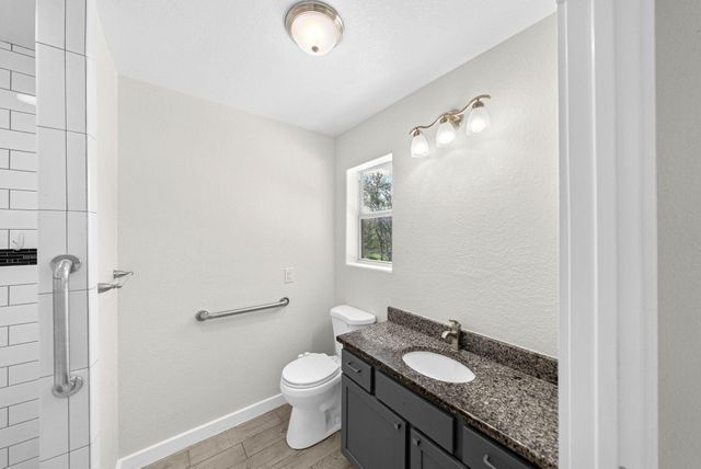 712 Link DR, Kingsland, TX 78639