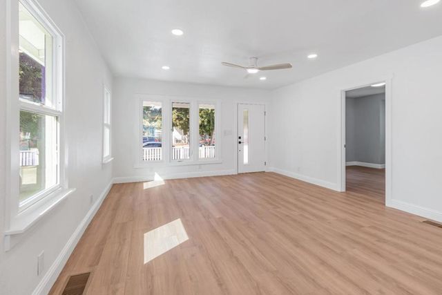 962 S 10th Street, San Jose, CA 95112