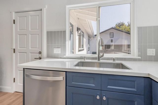 962 S 10th Street, San Jose, CA 95112