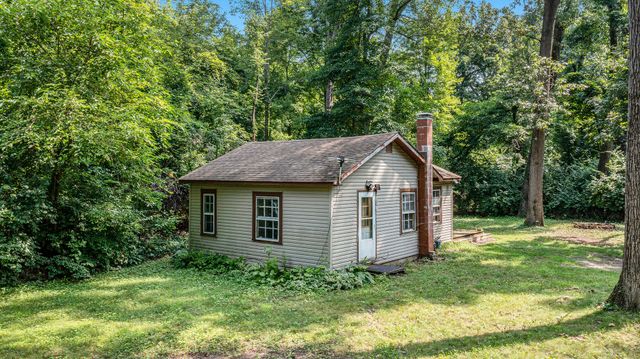 68751 Oak Street, White Pigeon Twp, MI 49091