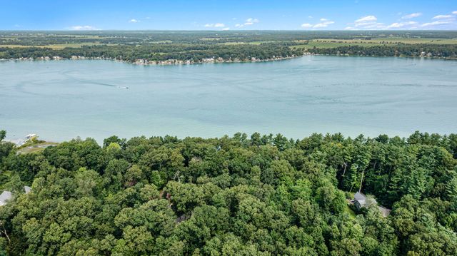 68751 Oak Street, White Pigeon Twp, MI 49091