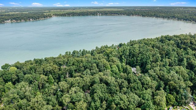 68751 Oak Street, White Pigeon Twp, MI 49091