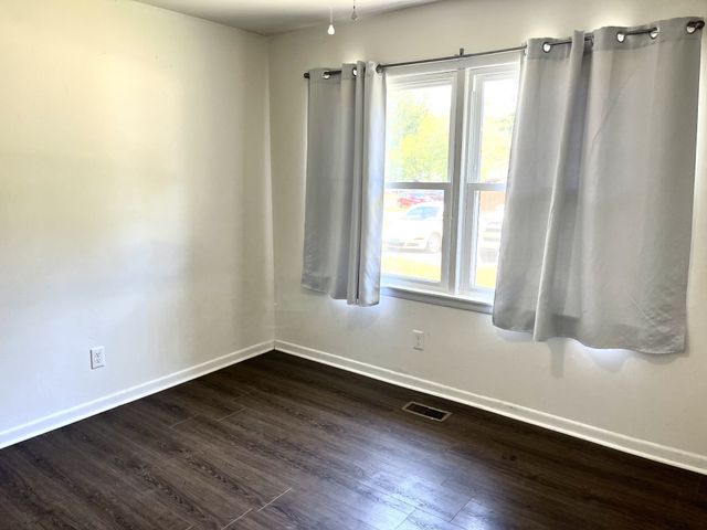 101 Chamberlain Cir, Tullahoma, TN 37388
