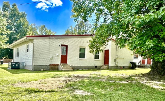 101 Chamberlain Cir, Tullahoma, TN 37388