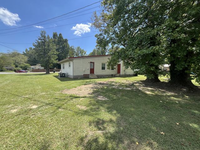 101 Chamberlain Cir, Tullahoma, TN 37388