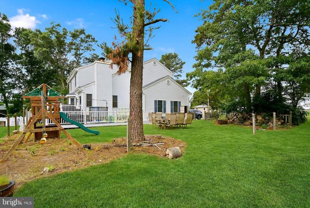 257 NAUTILUS DR, Manahawkin, NJ 08050