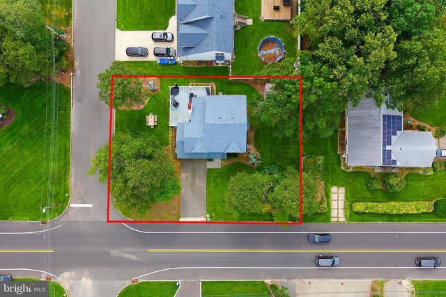 257 NAUTILUS DR, Manahawkin, NJ 08050