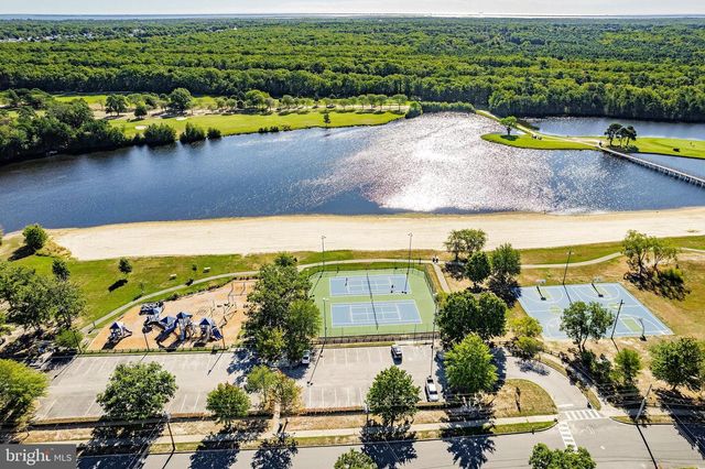 257 NAUTILUS DR, Manahawkin, NJ 08050