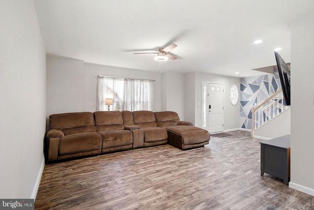 257 NAUTILUS DR, Manahawkin, NJ 08050