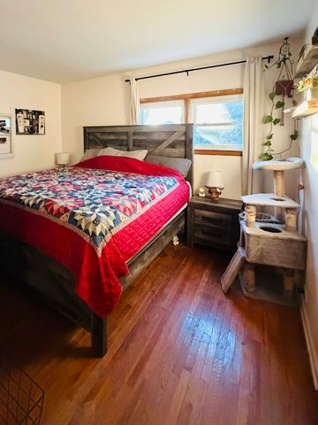 911 Parks Lane, Ottawa, IL 61350