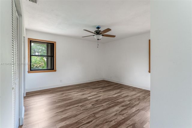 576 Marshall Road, West Palm Beach, FL 33413