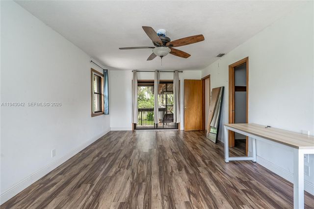 576 Marshall Road, West Palm Beach, FL 33413
