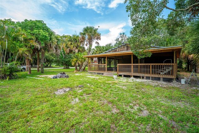 576 Marshall Road, West Palm Beach, FL 33413