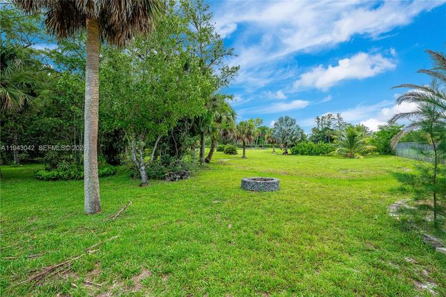 576 Marshall Road, West Palm Beach, FL 33413
