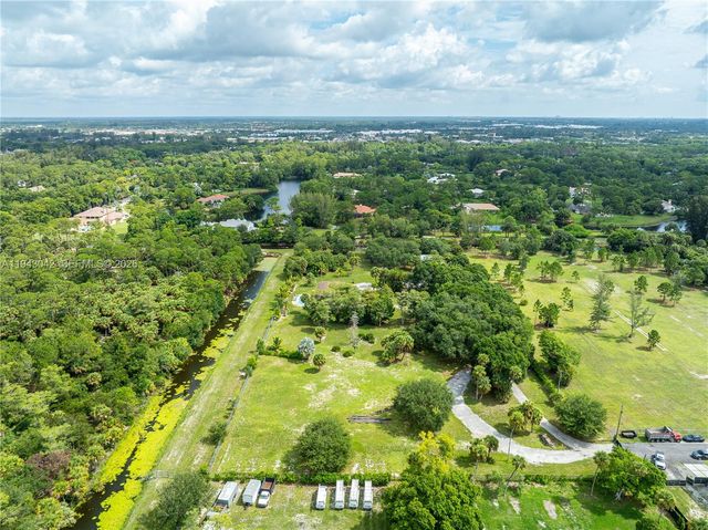 576 Marshall Road, West Palm Beach, FL 33413