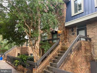 1655 S HAYES ST #2, Arlington, VA 22202