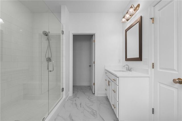 4916 Molder Avenue 64, Buford, GA 30518